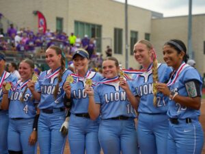 5A DII Softball: Lake Creek Wins Third Title!